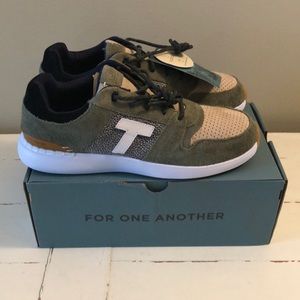 Tom’s Arroyo Sneakers - Green Shaggy Suede - 10.5